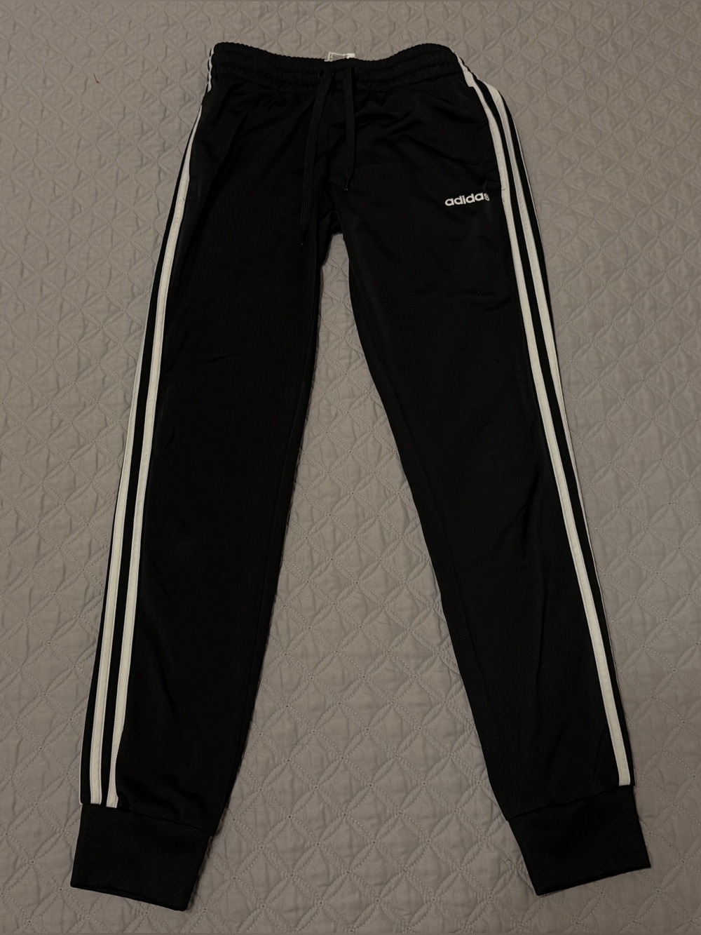Adidas Womens Size Small Essentials 3 Stripes Tricot Track Pants Black DP2382